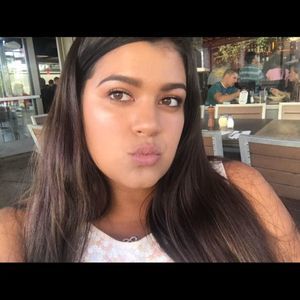 Meet your Posher, Bianca